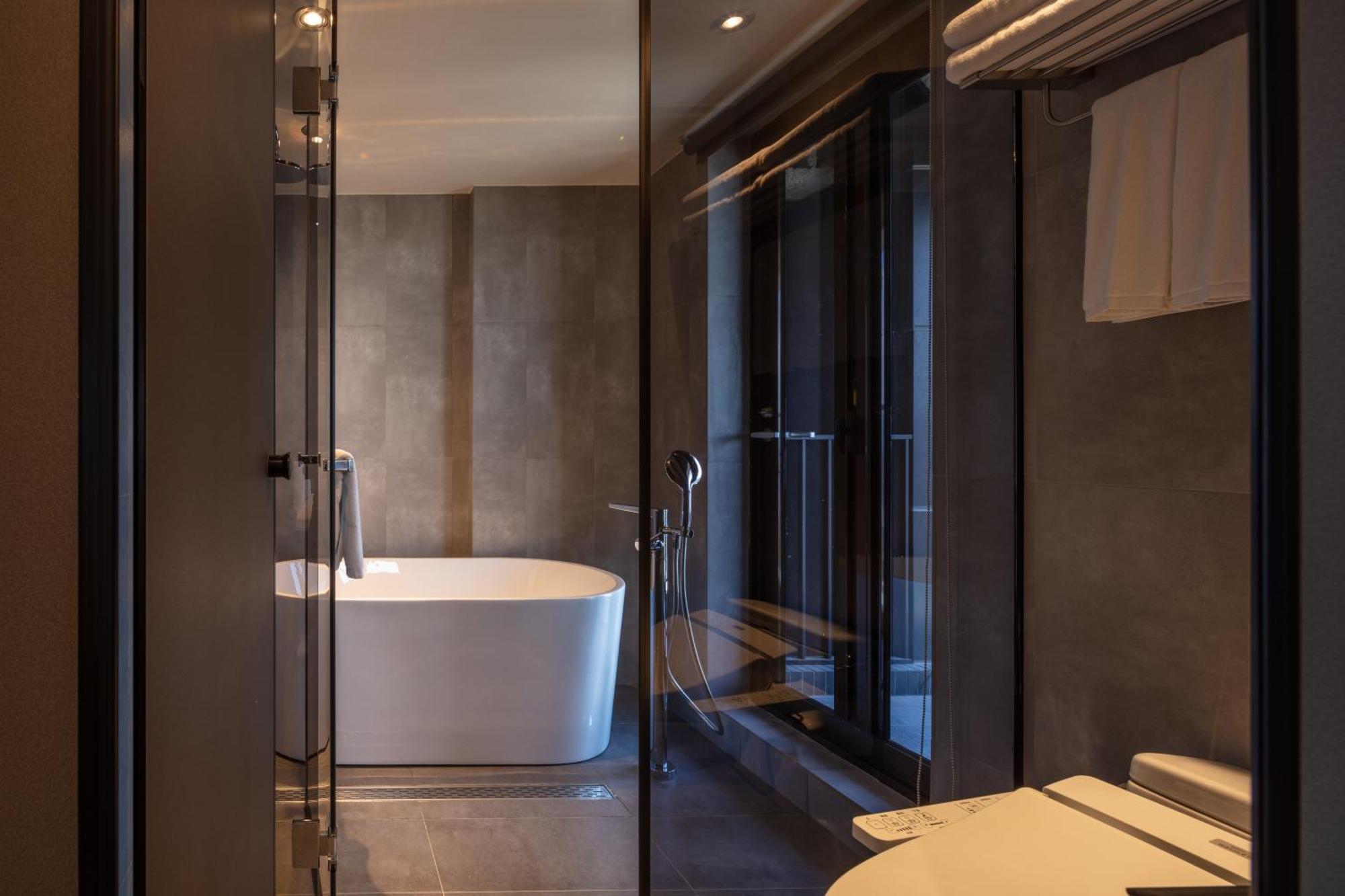 Roaders Plus Hotel - Taipei Station Room photo